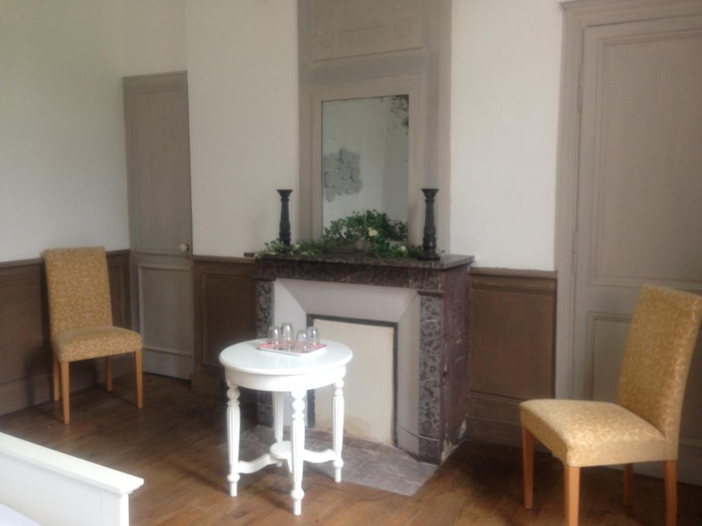 Le Chateau De Grèges Zimmer foto